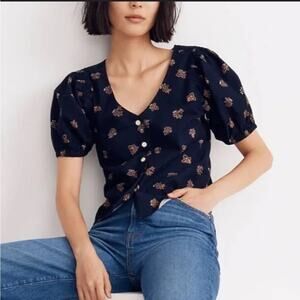 Madewell Navy Corduroy Ribbed Balloon Sleeve Button Front Flowy Crop Top Vneck